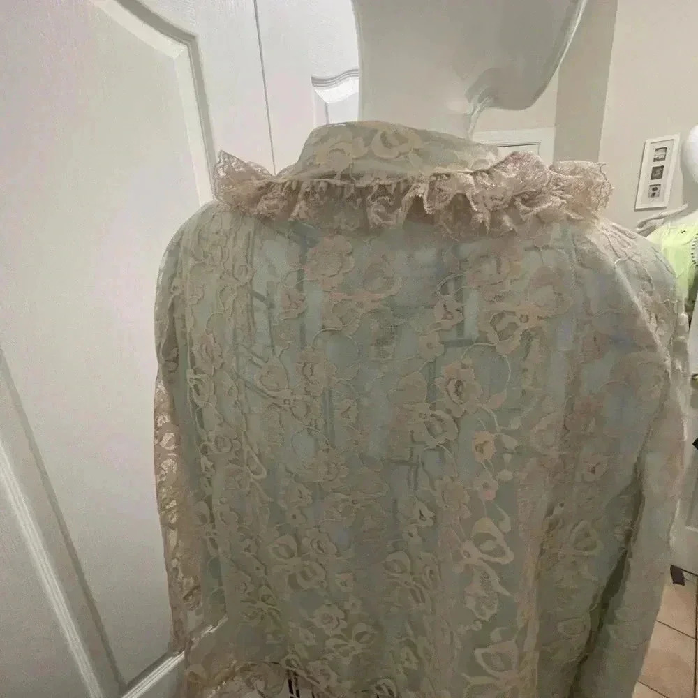 Two pieces of nightgown long and short coat with stunning design - Picture 12 of 16